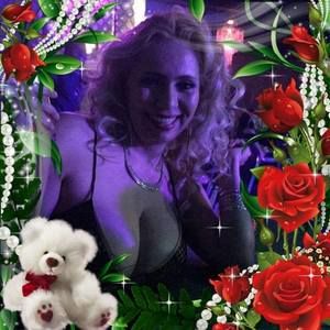 Meet your Posher, Ana